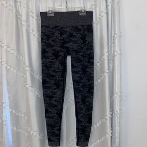 Gymshark!!! Black Camo Leggings